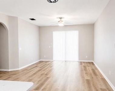 10451 Andover Point Circle - Photo Thumbnail 1