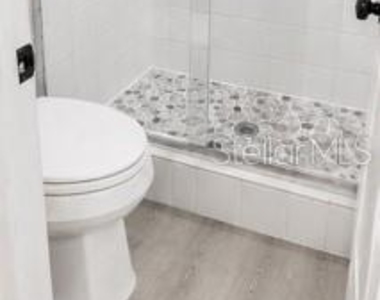 10451 Andover Point Circle - Photo Thumbnail 6