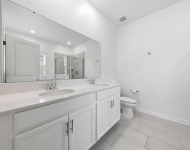 6418 Limberpine Alley - Photo Thumbnail 15