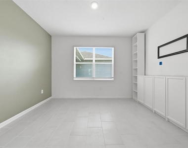 6418 Limberpine Alley - Photo Thumbnail 11