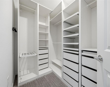 6418 Limberpine Alley - Photo Thumbnail 18