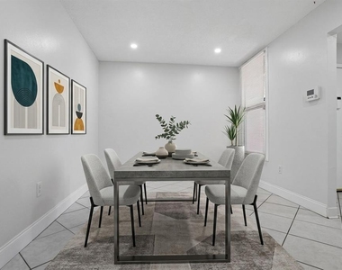 546 Orange Drive - Photo Thumbnail 5