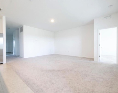 2098 Huntsman Ridge Road - Photo Thumbnail 15