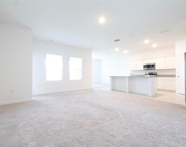 2098 Huntsman Ridge Road - Photo Thumbnail 16