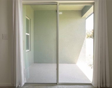 2098 Huntsman Ridge Road - Photo Thumbnail 24