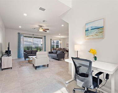 7384 Oakmoss Loop - Photo Thumbnail 3