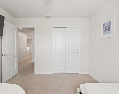 7384 Oakmoss Loop - Photo Thumbnail 24