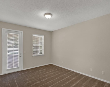 8644 Elder Lane - Photo Thumbnail 11