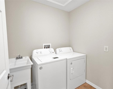 8644 Elder Lane - Photo Thumbnail 19
