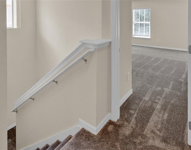 8644 Elder Lane - Photo Thumbnail 14