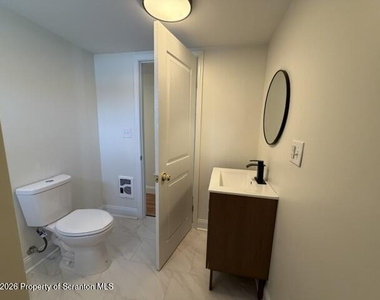 133 Thirwell Avenue - Photo Thumbnail 15