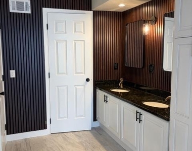 1962 Pine Court - Photo Thumbnail 11