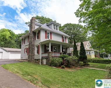 26 Center Ave - Photo Thumbnail 36