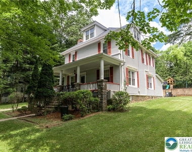 26 Center Ave - Photo Thumbnail 28