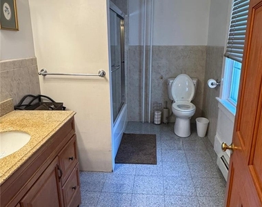 26 Center Ave - Photo Thumbnail 23