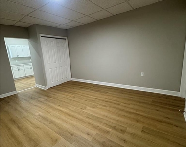 1343 Washington Street - Photo Thumbnail 5