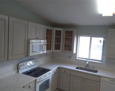 1340 S Flagler Avenue - Photo Thumbnail 16
