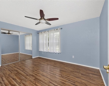18407 Avon Avenue - Photo Thumbnail 18