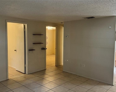 2313 52nd Avenue E - Photo Thumbnail 3