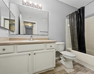 3005 Chianti Court - Photo Thumbnail 15