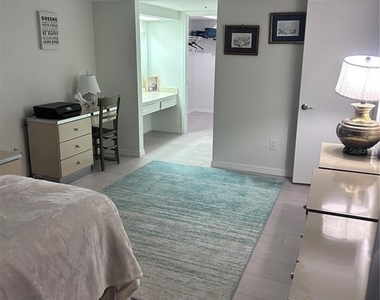 1100 Benjamin Franklin Drive - Photo Thumbnail 11