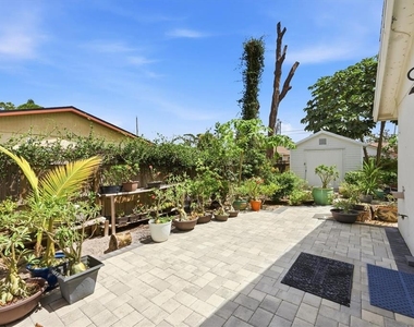 5847 Regent Road - Photo Thumbnail 26