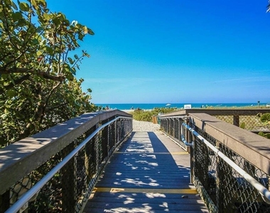 5847 Regent Road - Photo Thumbnail 37