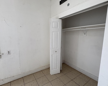1001 E Nevada Avenue - Photo Thumbnail 25