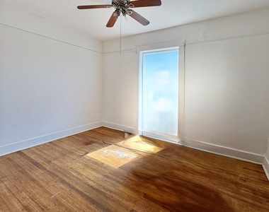 1001 E Nevada Avenue - Photo Thumbnail 21