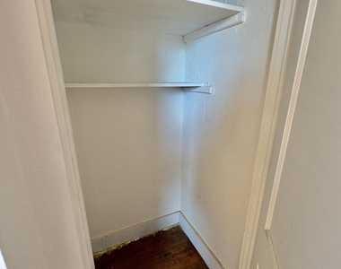 1001 E Nevada Avenue - Photo Thumbnail 4