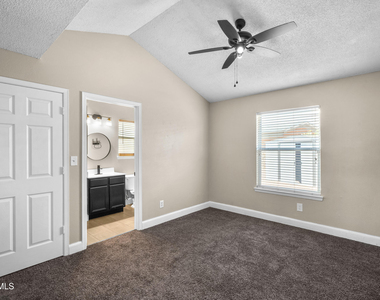 450 Sunrise Hills Drive - Photo Thumbnail 13