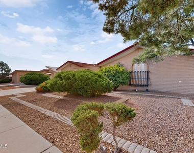 4536 R L Shoemaker Drive - Photo Thumbnail 2