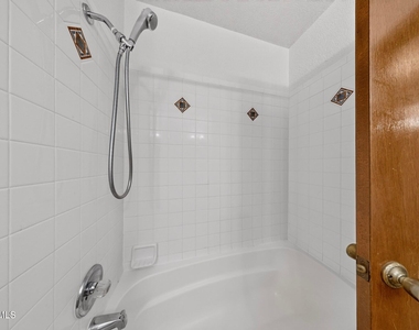 4536 R L Shoemaker Drive - Photo Thumbnail 29