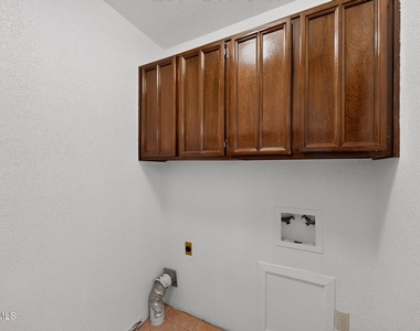 4536 R L Shoemaker Drive - Photo Thumbnail 35