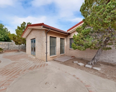 4536 R L Shoemaker Drive - Photo Thumbnail 40