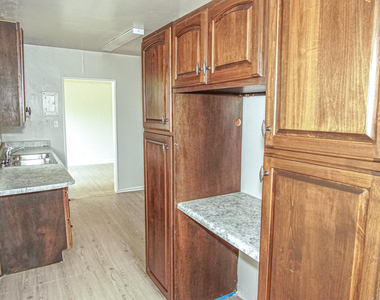 125 Anita Circle - Photo Thumbnail 10