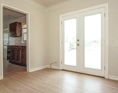 125 Anita Circle - Photo Thumbnail 5