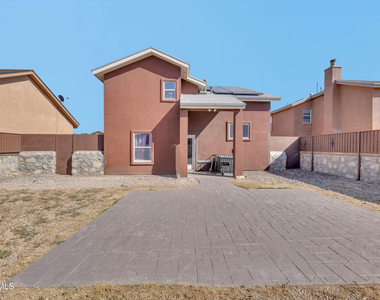11945 Mesquite Lake Lane - Photo Thumbnail 10