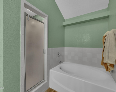 11945 Mesquite Lake Lane - Photo Thumbnail 8