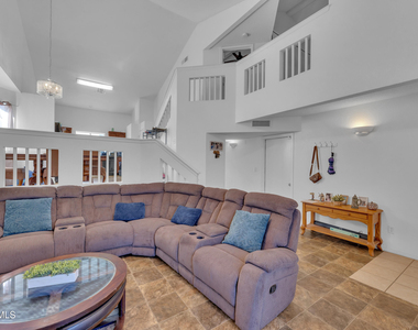 11945 Mesquite Lake Lane - Photo Thumbnail 3