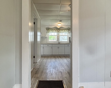 40 Portland Avenue - Photo Thumbnail 11