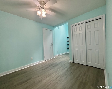 40 Portland Avenue - Photo Thumbnail 10