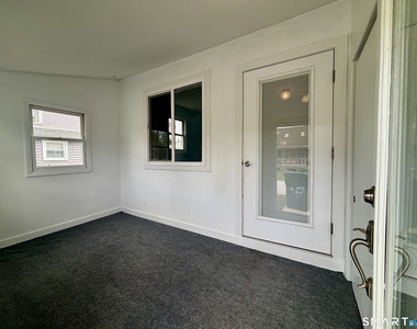 40 Portland Avenue - Photo Thumbnail 31