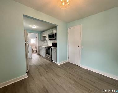 40 Portland Avenue - Photo Thumbnail 24