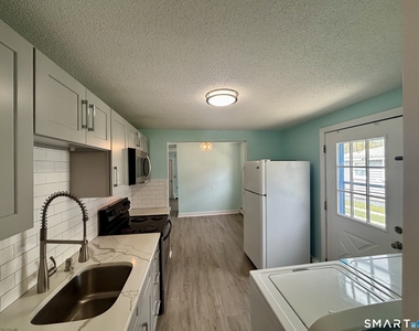 40 Portland Avenue - Photo Thumbnail 21