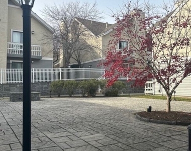 3 Long Wharf Drive - Photo Thumbnail 4
