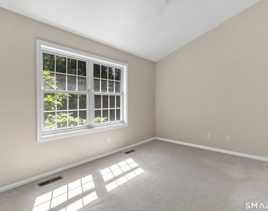 39 Coram Road - Photo Thumbnail 15