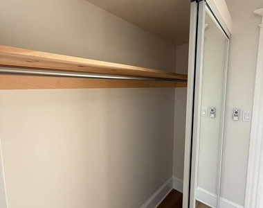 264 Clover Street - Photo Thumbnail 13