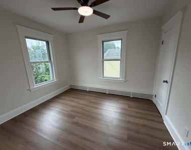 264 Clover Street - Photo Thumbnail 1