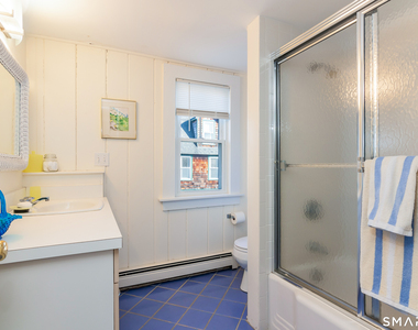 79 Hartford Avenue - Photo Thumbnail 23